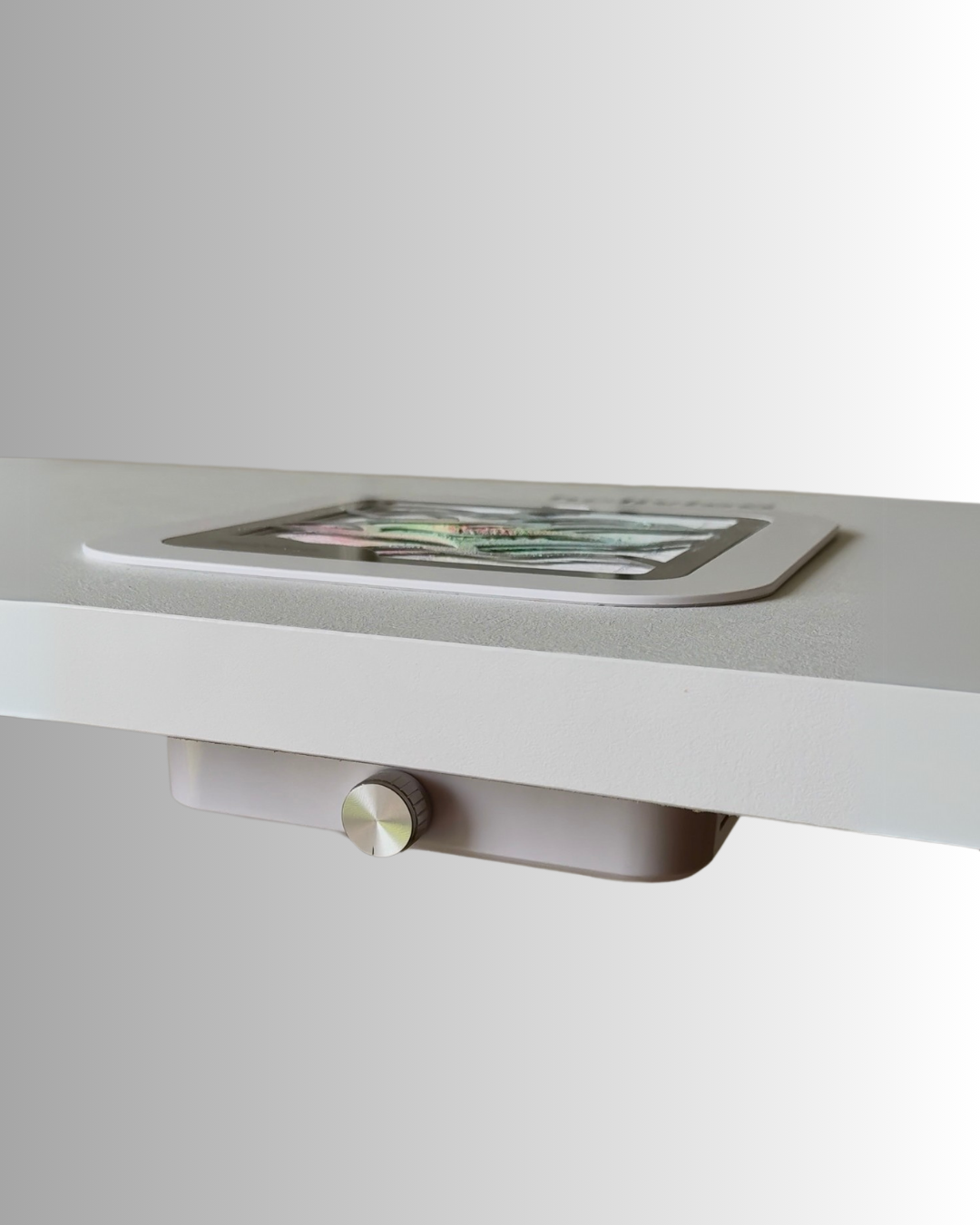 Holivica manikűr asztal porelszívó nyílással