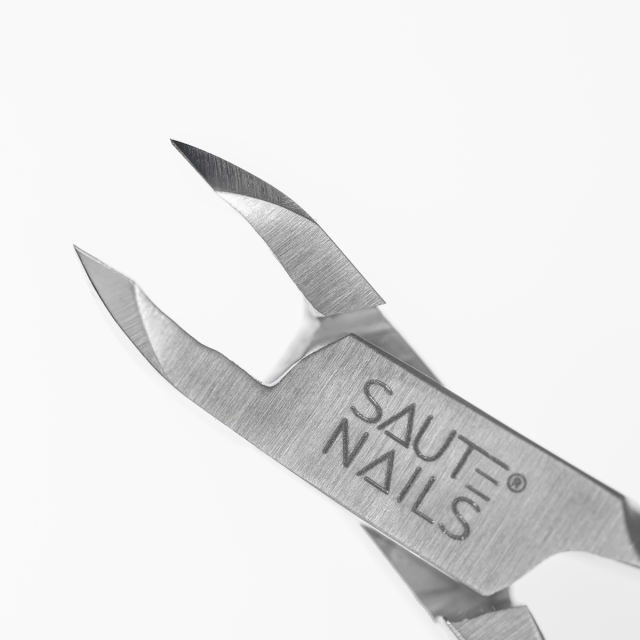 Saute Nails Bőrredháttó Csípő 3mm NC-A-3MM