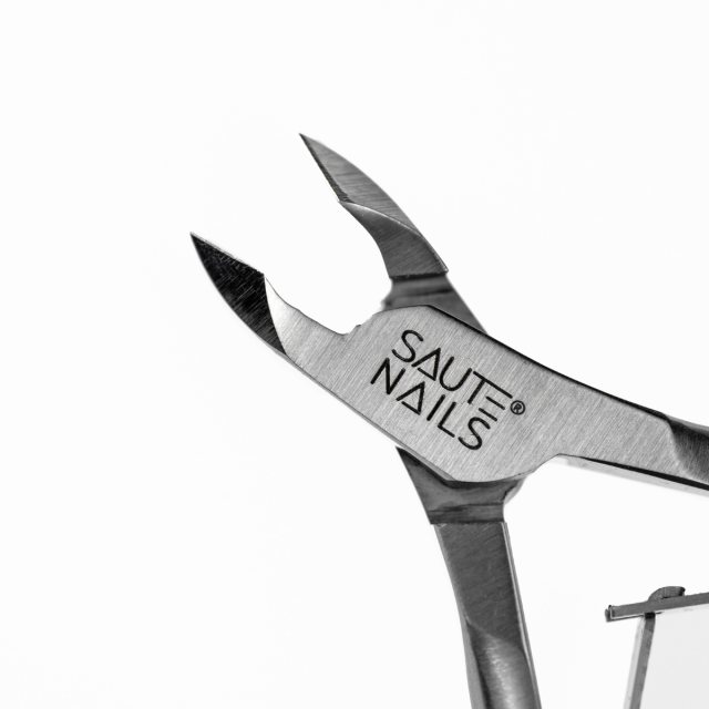 Saute Nails Bőrredháttó Csípő 5mm NC-A-5MM
