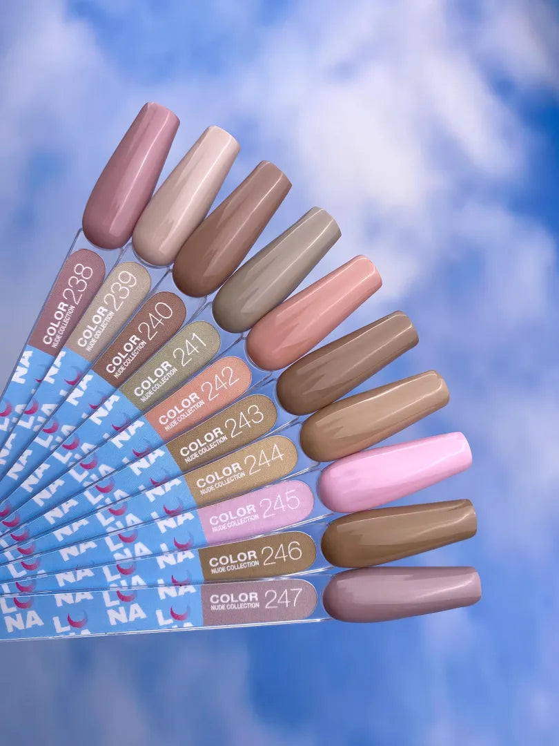 Lunamoon Color #243 (13ml) - Prémium Gél Lakk Professzionális Használatra