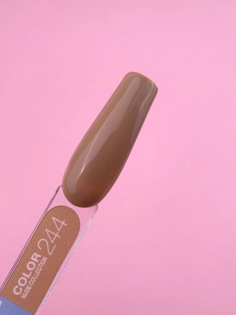 Lunamoon Color #244 (13ml) - Prémium Gél Lakk Professzionális Használatra